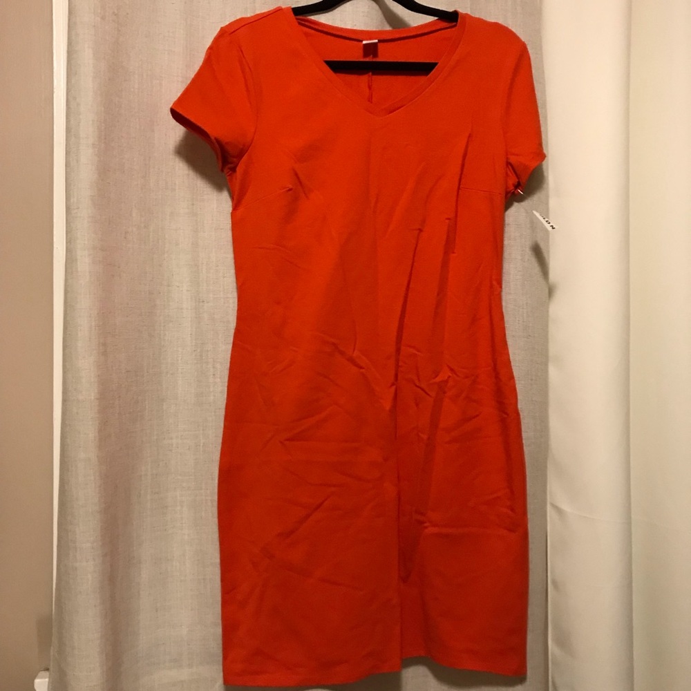 Old Navy | Bright Orange 🍊 Fitted T-Shirt Dress